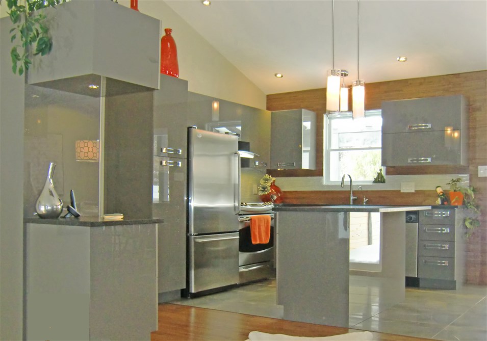armoire de cuisine moderne gris lustré beauce